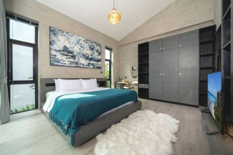 Chalet de 3 dormitorios en Phuket, Tailandia № 120206 - foto 5