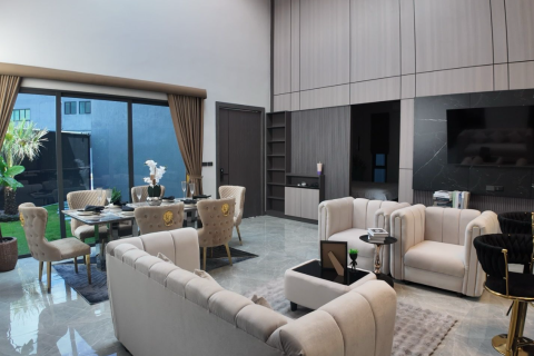 Chalet de 3 dormitorios en Pattaya, Tailandia № 160486 - foto 6
