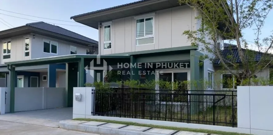 Casa de 3 dormitorios en Phuket, Tailandia № 209990
