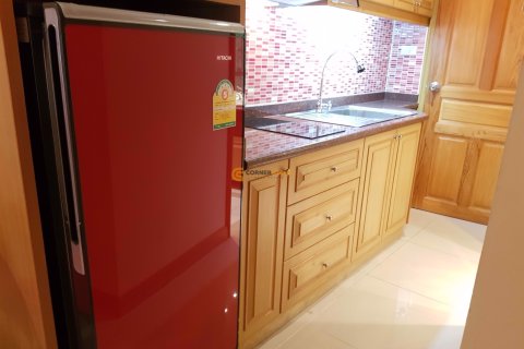 Condominio de 1 dormitorio en Jomtien Beach, Pattaya, Tailandia № 204925 - foto 5