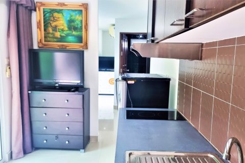 Condominio de 1 dormitorio en Jomtien Beach, Pattaya, Tailandia № 204927 - foto 5