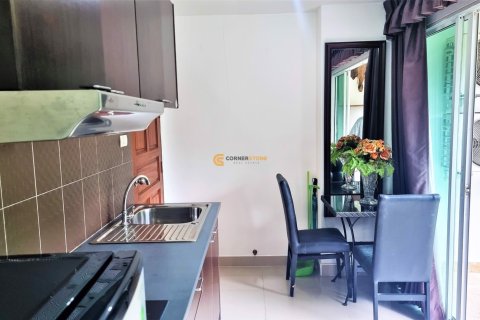 Condominio de 1 dormitorio en Jomtien Beach, Pattaya, Tailandia № 204927 - foto 4