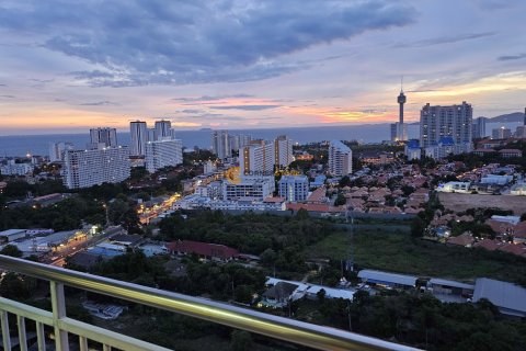 Estudio en el condominio en Jomtien Beach, Pattaya, Tailandia № 204930 - foto 12