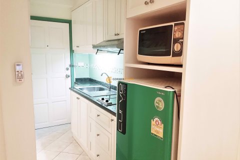 Condominio de 1 dormitorio en Jomtien Beach, Pattaya, Tailandia № 204929 - foto 5