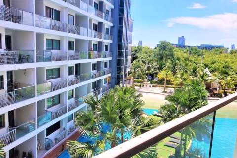 Estudio en el condominio en Jomtien Beach, Pattaya, Tailandia № 204928 - foto 3