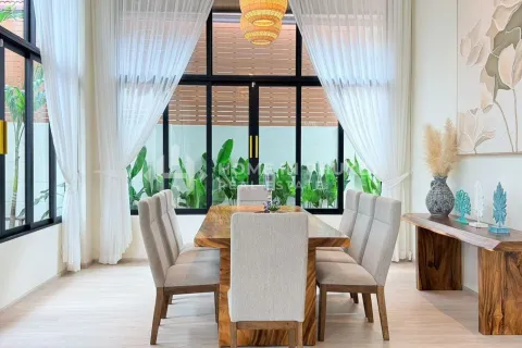 Casa de 4 dormitorios en Rawai, Tailandia № 155469 - foto 11