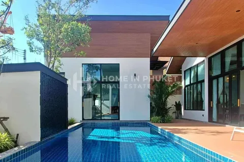 Casa de 4 dormitorios en Rawai, Tailandia № 155469 - foto 2