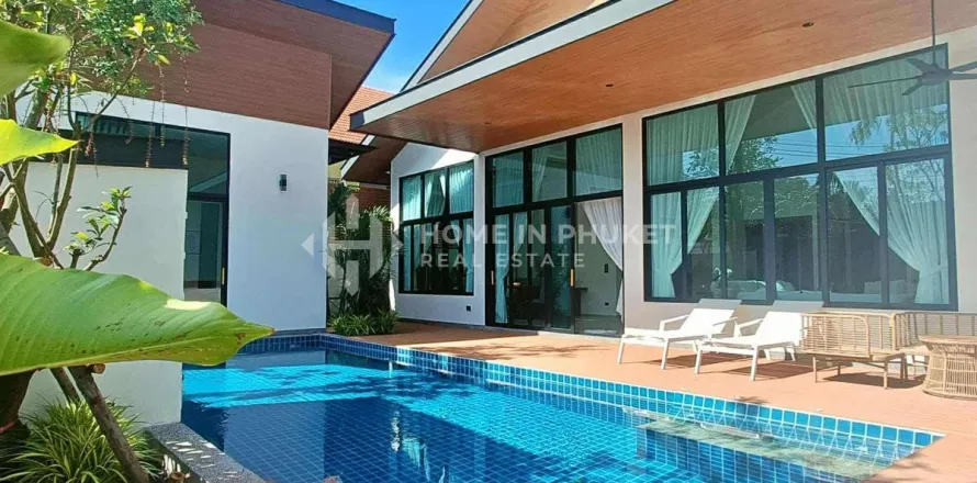 Casa de 4 dormitorios en Rawai, Tailandia № 155469