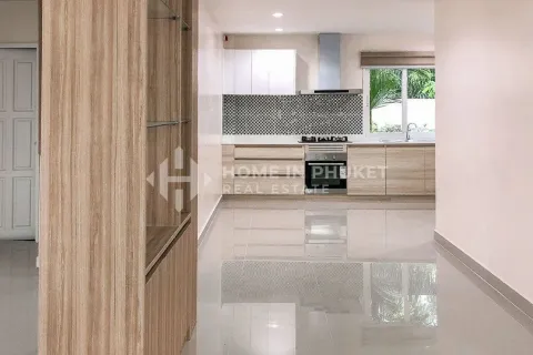 Casa de 3 dormitorios en Chalong, Tailandia № 155468 - foto 9