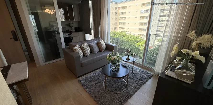 Condo à Watthana, Bangkok, Thaïlande, 1 chambre  № 201351