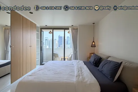 Condo in Watthana, Bangkok, Thailand, 3 bedrooms  № 201345 - photo 16