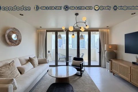 Condo in Watthana, Bangkok, Thailand, 3 bedrooms  № 201345 - photo 2