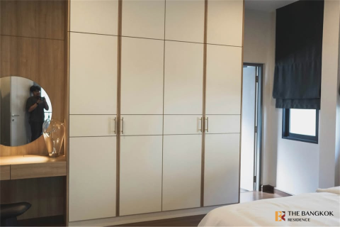 Haus in Bangkok, Thailand 4 Schlafzimmer № 190271 - Foto 6