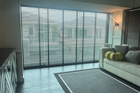 House in Bangkok, Thailand 4 bedrooms № 190267 - photo 2