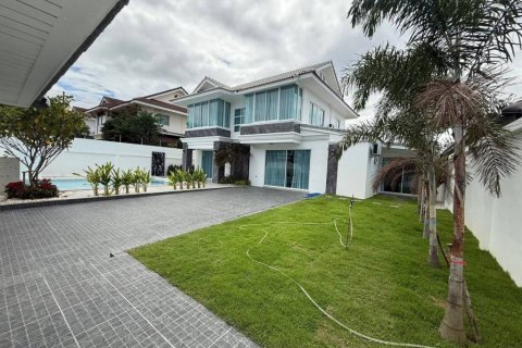 Villa à Pattaya, Thaïlande 5 chambres № 135235