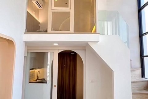Condominio de 1 dormitorio en Chatuchak, Bangkok, Tailandia № 134561 - foto 4