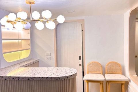 Condominio de 1 dormitorio en Chatuchak, Bangkok, Tailandia № 134561 - foto 3