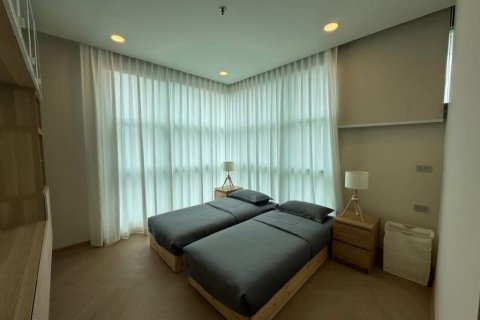 Condominio de 2 dormitorios en Bang Kho Laem, Bangkok, Tailandia № 134559 - foto 9