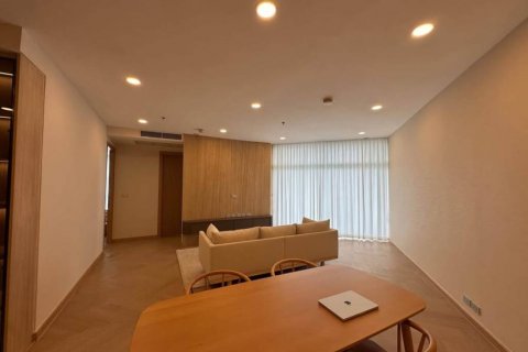 Condominio de 2 dormitorios en Bang Kho Laem, Bangkok, Tailandia № 134559 - foto 2