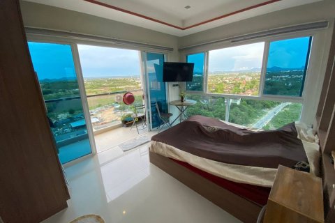 Sobre plano Nam Talay en Sattahip, Tailandia № 28922 - foto 17