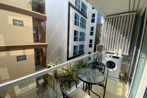Sobre plano GRAND AVENUE RESIDENCE en Pattaya, Tailandia № 25455 - foto 15