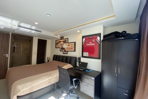 Sobre plano GRAND AVENUE RESIDENCE en Pattaya, Tailandia № 25455 - foto 2