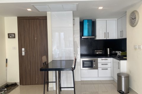 Sobre plano GRAND AVENUE RESIDENCE en Pattaya, Tailandia № 25455 - foto 4