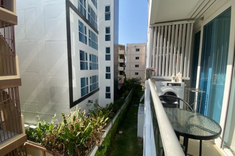 Sobre plano GRAND AVENUE RESIDENCE en Pattaya, Tailandia № 25455 - foto 11