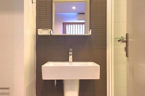 Condo à Chiang Mai, Thaïlande, 1 chambre № 205625 - photo 16