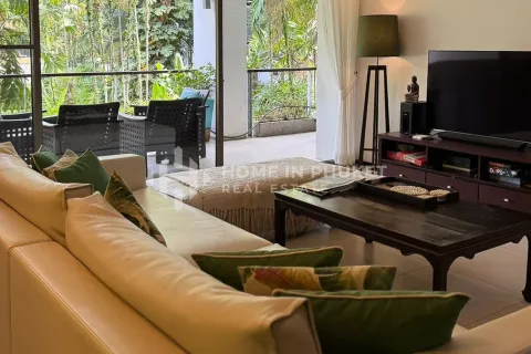 Condominio de 2 dormitorios en Bang Tao, Tailandia № 209998