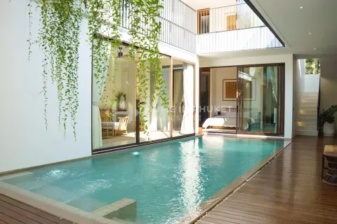 Casa de 4 dormitorios en Phuket, Tailandia № 210001