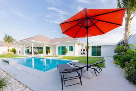 Chalet de 3 dormitorios en Hua Hin, Tailandia № 134489