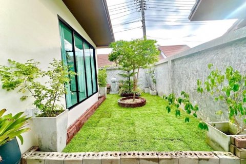 Casa de 3 dormitorios en Pattaya, Tailandia № 134493 - foto 7