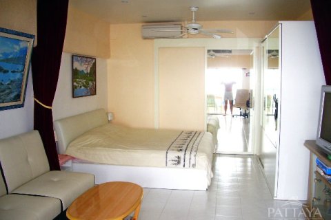 Estudio en el condominio en Pattaya, Tailandia № 204389 - foto 2