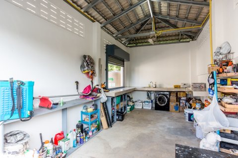 Chalet de 4 dormitorios en Pran Buri, Tailandia № 168575 - foto 29