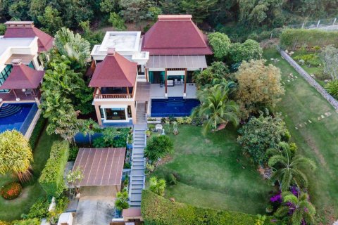 Chalet de 4 dormitorios en Hua Hin, Tailandia № 168577 - foto 19