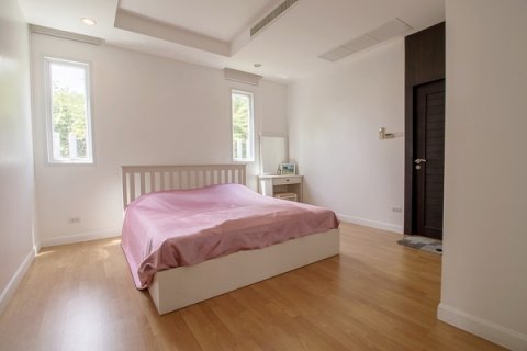 Chalet de 3 dormitorios en Hua Hin, Tailandia № 168578 - foto 13
