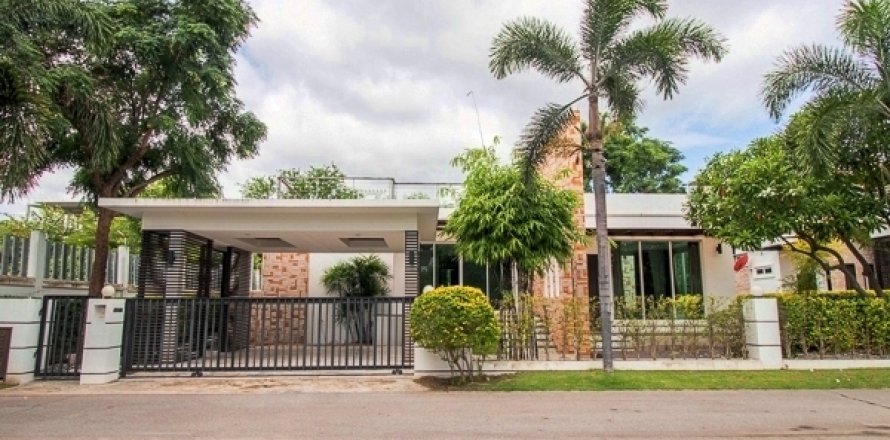 Chalet de 3 dormitorios en Hua Hin, Tailandia № 168578