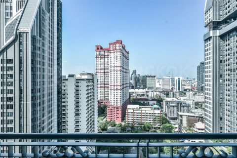 Condominio de 3 dormitorios en Bangkok, Tailandia № 185401