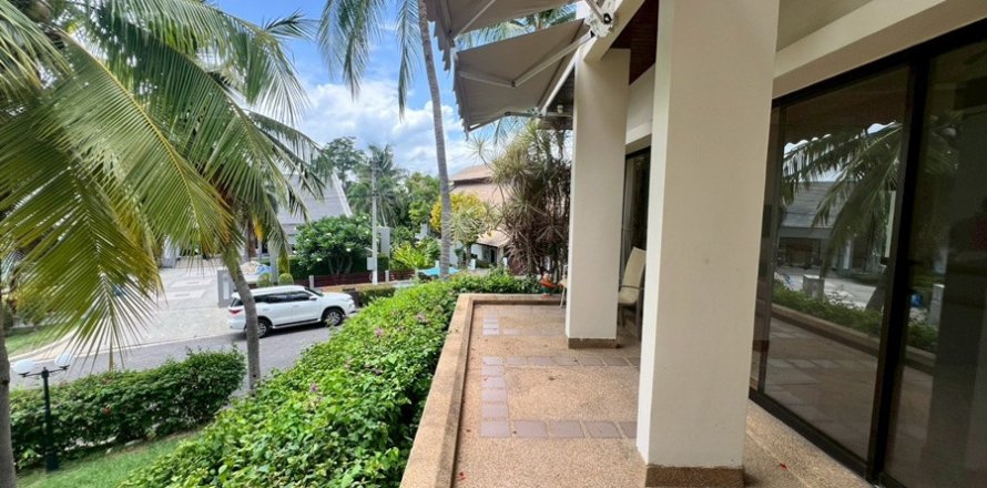 Condominio de 2 dormitorios en Hua Hin, Tailandia № 194900