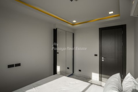 Condominio de 2 dormitorios en Bang Lamung, Tailandia № 194897 - foto 15