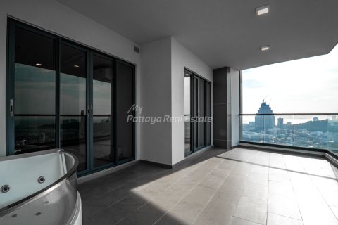 Condominio de 2 dormitorios en Bang Lamung, Tailandia № 194897 - foto 17