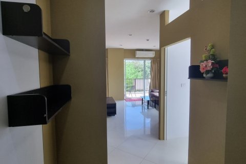 Apartamento de 2 dormitorios en Pattaya, Tailandia № 194903 - foto 5