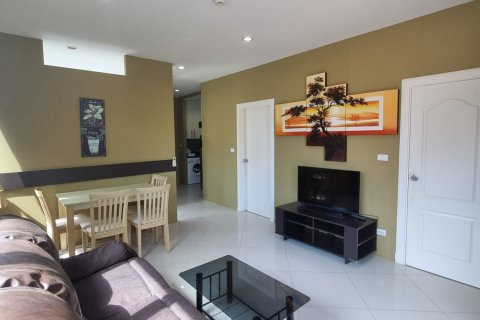 Apartamento de 2 dormitorios en Pattaya, Tailandia № 194903 - foto 4