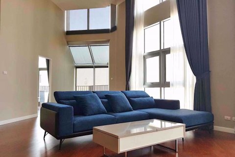 Penthouse in Belle Grand Rama 9, Bangkok, Thailand 3 bedrooms № 75569