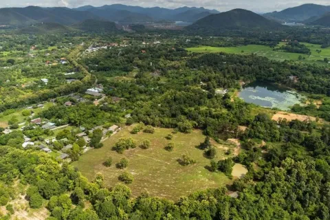 Terreno en Chiang Mai, Tailandia № 162776