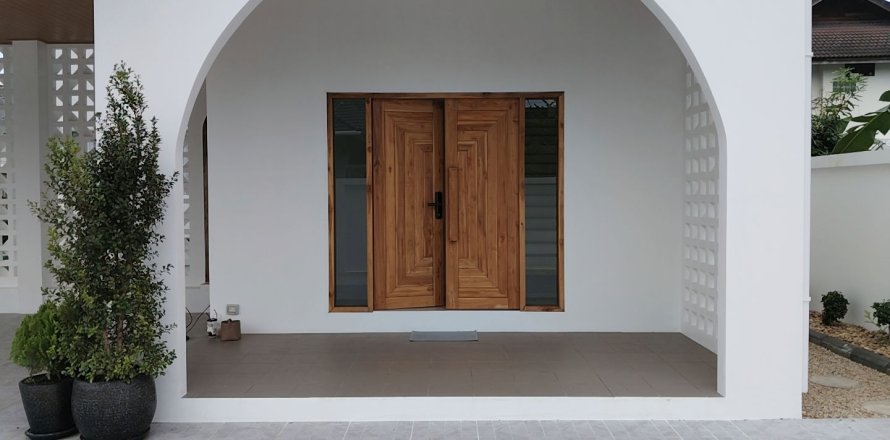 Chalet de 4 dormitorios en Chiang Mai, Tailandia № 162772