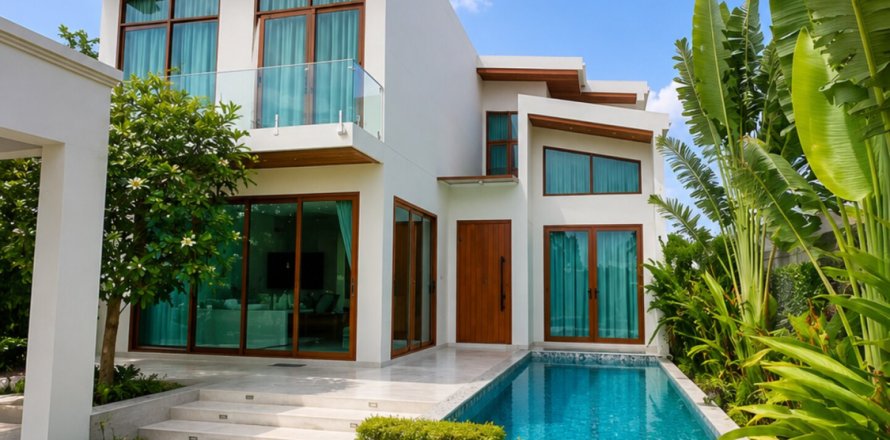 Chalet de 5 dormitorios en Pattaya, Tailandia № 203478