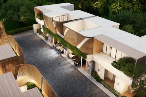 Chalet de 6 dormitorios en Pattaya, Tailandia № 203479 - foto 4