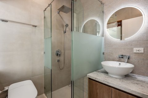 Casa de 3 dormitorios en Ko Samui, Tailandia № 172577 - foto 16